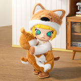 Genuine POP MART MOLLY Hugging 1/8 Action Figure